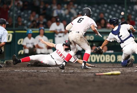 【甲子園】まさかの劇的結末「みんなの思いが形に」おかやま山陽10回逆転サヨナラで初3回戦へ 高校野球夏の甲子園写真ニュース 日刊スポーツ