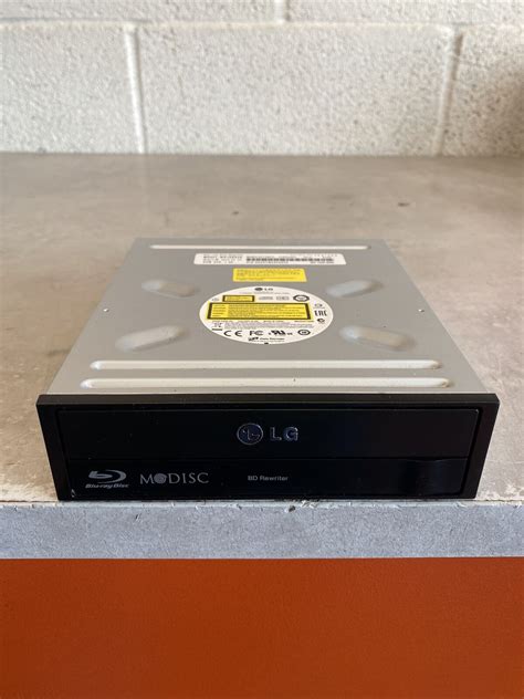 Lg Wh Ns Super Multi Blu Internal Sata X Blu Ray Disc Rewriter