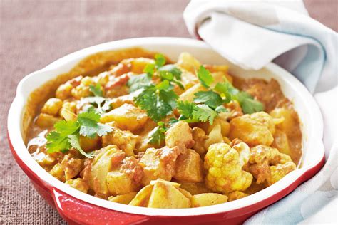 Easy Potato And Cauliflower Curry