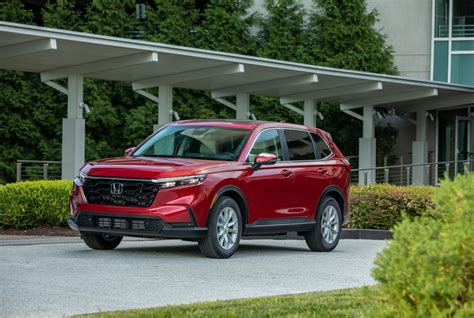 Lallier Ste Foy à Québec Honda CR V 2023 vs Toyota RAV4 2023 la