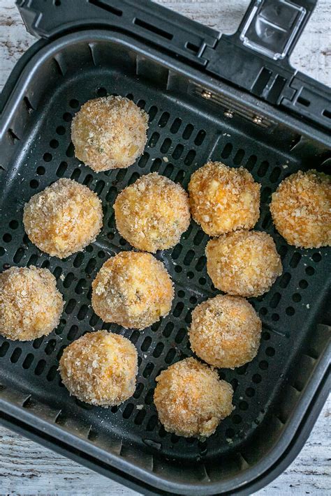 Crispy Air Fryer Mac And Cheese Balls