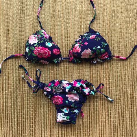 Biqu Ni Ripple Dupla Face Floral Azul Marinho Dondoca Moda Feminina