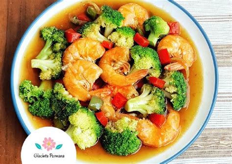 Resep Tumis Brokoli Udang Saus Tiram Oleh Giacinta Permana Cookpad