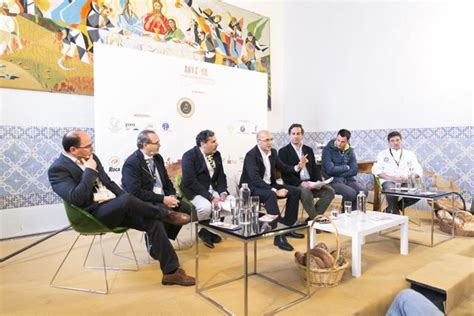 La Levaduras Del Vino El Queso Y El Pan Juntos En Arte Sa Bodegas