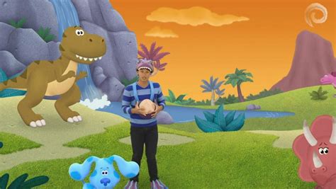 Blue Au Pays Des Dinosaures S E Blue S Clues You Blue Et Ses