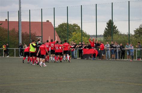 Der VfB schlägt den WSV erneut mit 5 1 Pokalreise geht weiter