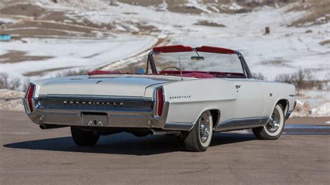 1964 Pontiac Bonneville Convertible At Indy 2018 As T33 Mecum Auctions