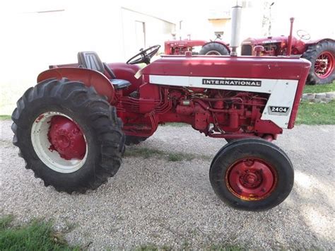 1963 International 2404 Utility Tractor Bigiron Auctions