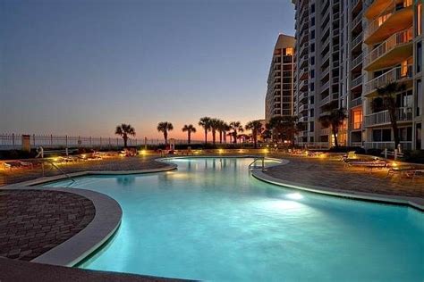 Silver Beach Towers Unit 902 East - Destin Luxury Vacation Rentals