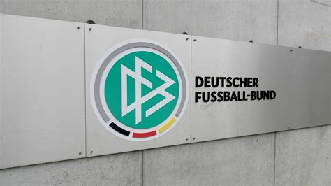 DFB Sportgericht 18 000 Euro Geldstrafe für den S04