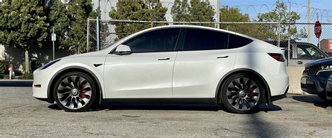 Model Y Tint Pictures Page Tesla Motors Club