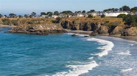 31 Best Northern California Beach Towns For Your Bucket List