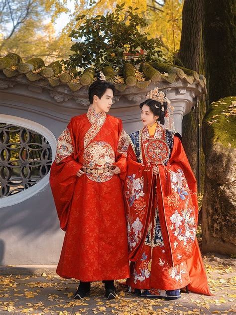 Hanfu Chinese Wedding Gowns Dunhuang Styles To Qipao And Cheongsam