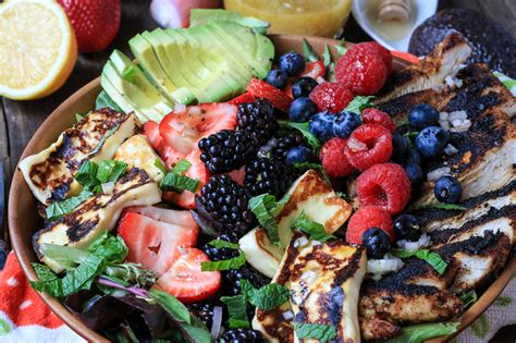 Blackened Chicken And Grilled Halloumi Salad With Fresh Berries — Jillian Rae Cooks