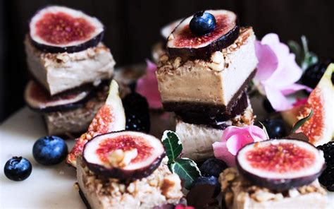 15 Sweet and Calcium-Rich Recipes With Figs - One Green Planet