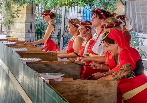 Carlux La 56e fête des crêpes au château