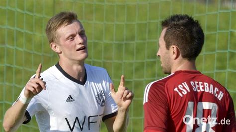 Fu Ball Landesliga Mitte Der Mann Mit Dem Dreierpack Onetz