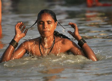 Woman Bathing In Ganges River Xxx Porn