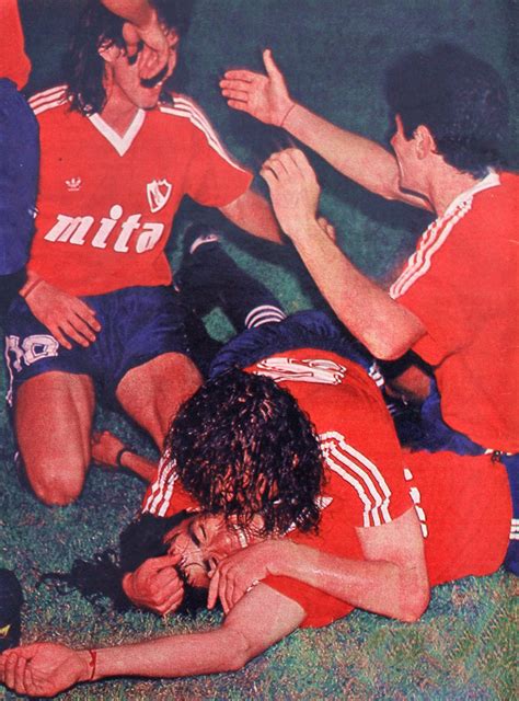 La partida de Bochini es un quiebre en... - El Futboliterario