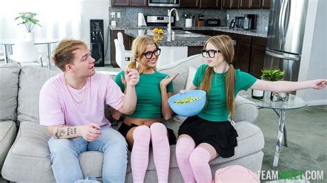 Stella Luxx Stepsiblings Myra Moans And Stella Luxx Porn Pic