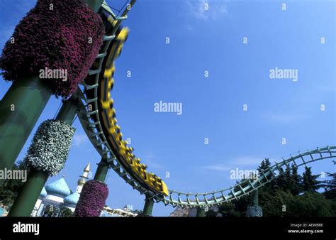 Magic Mountain Roller Coaster Gardaland Amusement Park Castelnuovo Del