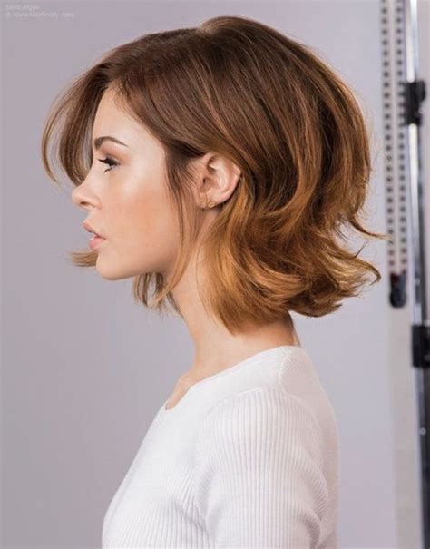 Pin By Sib On Hair Modern Bob Hairstyles Short Bob Hairstyles Bob