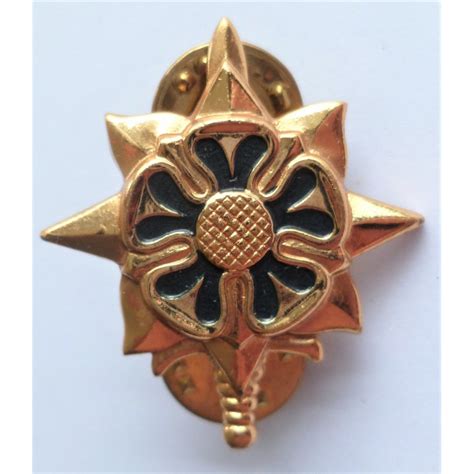 United States Army Intelligence Branch Officers Collar Badge WWII