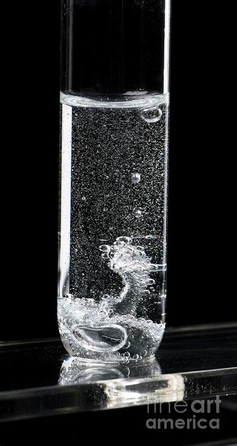 Zinc Reacting With Hydrochloric Acid Photograph By Martyn F Chillmaid Science Photo Library