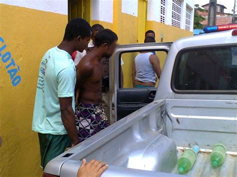 G1 Moradores Usam Corda Para Amarrar Suspeito De Roubo Na Bahia