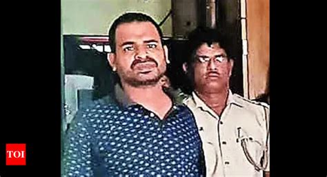 Man Held Man Arrested For Impersonating Ips Officer Duping Contractor