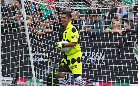 Jorge Campos La Historia De Sus Coloridos Uniformes Con El Tri Grupo