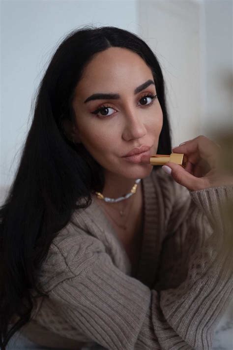 Favourite Nude Lipsticks Glam Glitter