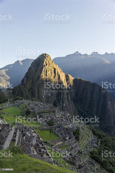 Macchu Picchu At Sunrise With View To Wayna Picchu 2 Stock Photo ...