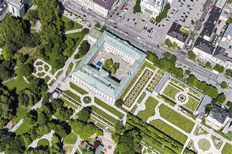 Luftbild Salzburg Palais Des Schloss Am Mirabellplatz In Salzburg In