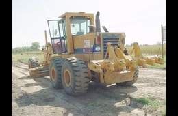 Komotsu GD 825A Motor Grader