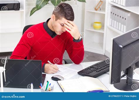 Office Worker Overworked Stock Image Image Of Employee 27962217