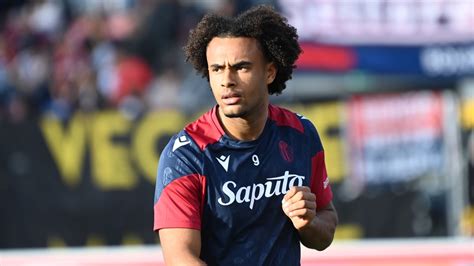 Man United Dekati Penyerang Bologna Joshua Zirkzee Anthony Martial Dan