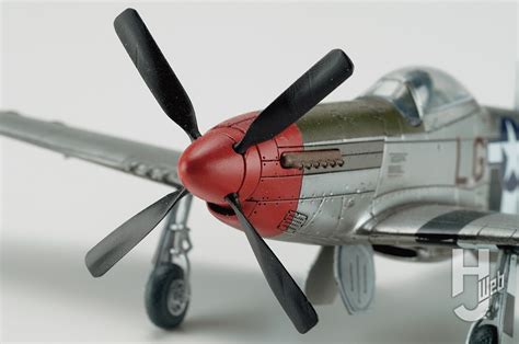 トップガンマーヴェリック 1 48 完成品 p 51マスタング