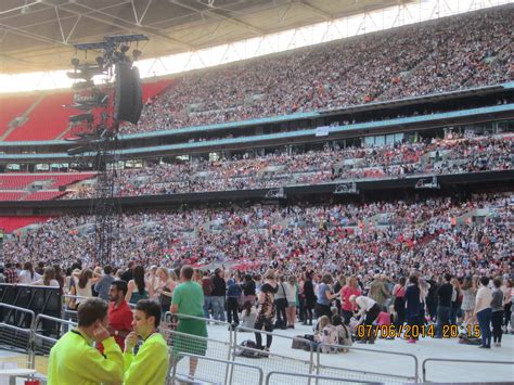 2014 One Direction Wembley Stadium Flickr