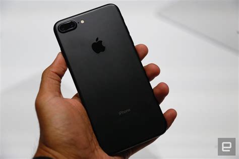 Consomac Les Premières Images Des Iphone 7 Noirs