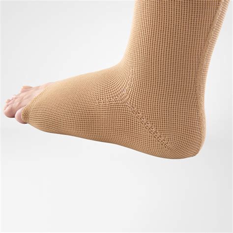 Venotrain® Delight Flat Knit Below Knee Stockings Open Toe Ccl 2 23 32