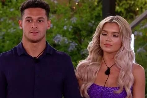 Love Island Fans Spot Clues Molly Isnt Into Airhead Callum And Will Dump Him For Another Boy