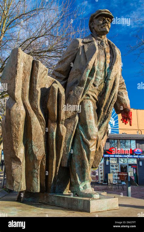 The Statue Of Lenin In Fremont Neighborhood Seattle Washington Usa