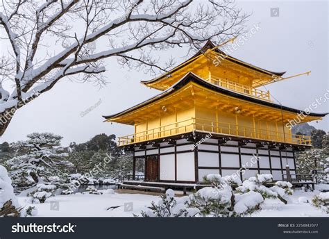 735 Kinkakuji Temple Snow Images, Stock Photos & Vectors | Shutterstock