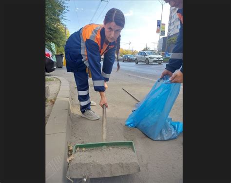 Tone De Praf și Mizerie Adunate De Pe Unul Dintre Cele Mai Aglomerate