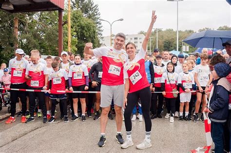 Zlatni Krug Sparkasse Za Djecu Oboljelu Od Raka Okupila Nekoliko