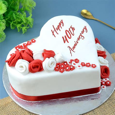 40th Anniversary Fondant Vanila Cake In Heart Shape Anniversary Cakes