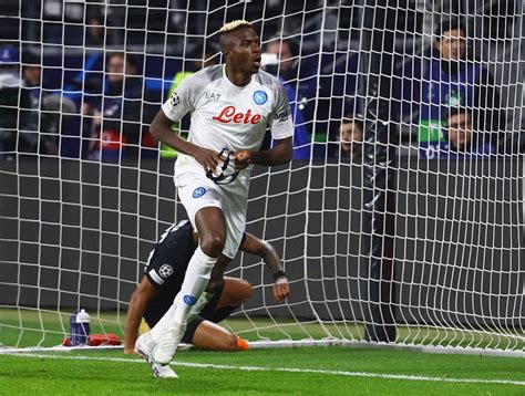 Hasil Frankfurt Vs Napoli Osimhen Tajam Partenopei Tekuk 10 Pemain