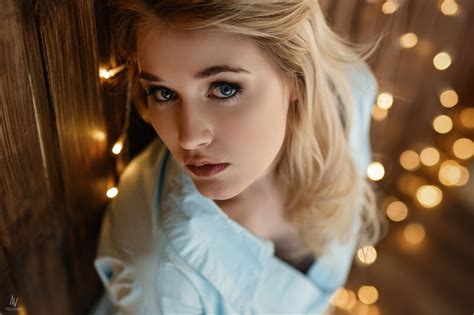 Wallpaper Women Blonde Face Portrait Bokeh 2048x1365 Motta123