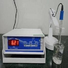 Digital Ph Meter For Laboratory Model Name Number GEC P40605V